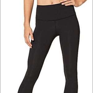 Lululemon Black Wunder Under Leggings